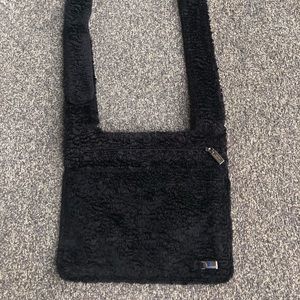 Mondani Adjustable strap crossbody